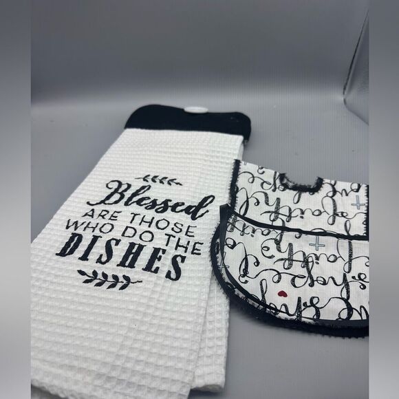 Kitchen hand towel and dish soap cloth cover - Picture 1 of 9